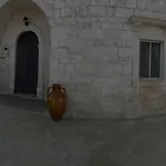 فيلة Trulli Carlo Anna