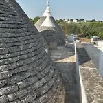 Trulli Carlo Anna * Locorotondo