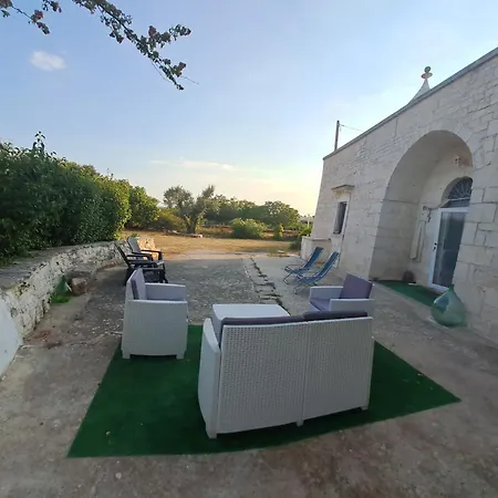 Trulli Carlo Anna Villa Locorotondo